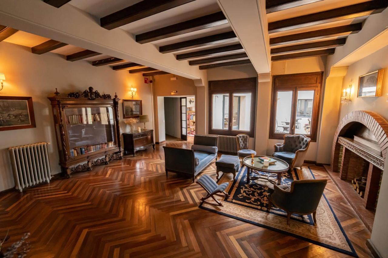 Angelats Hotel - A Signature Boutique Hotel & Restaurant Ribes De Freser Exteriér fotografie